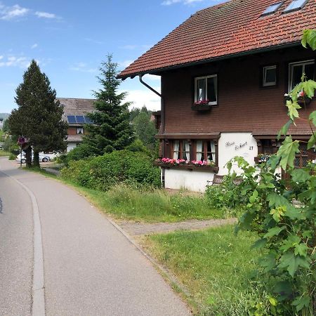Ferienhaus Lickert Ferienwohnung Süd Feldberg Hinterzarten Exterior foto